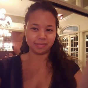 Meet your Posher, Mia